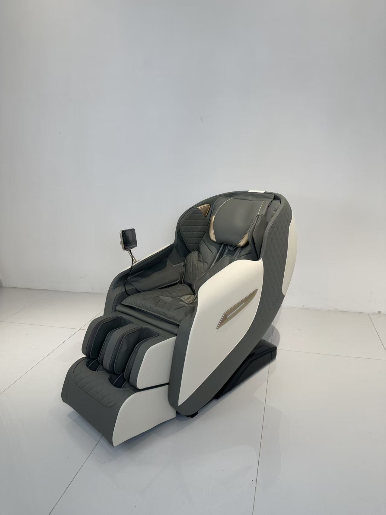 LP7082 (7).jpg