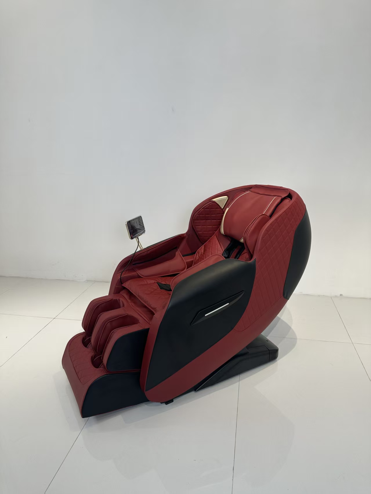 LP7082 (11).jpg